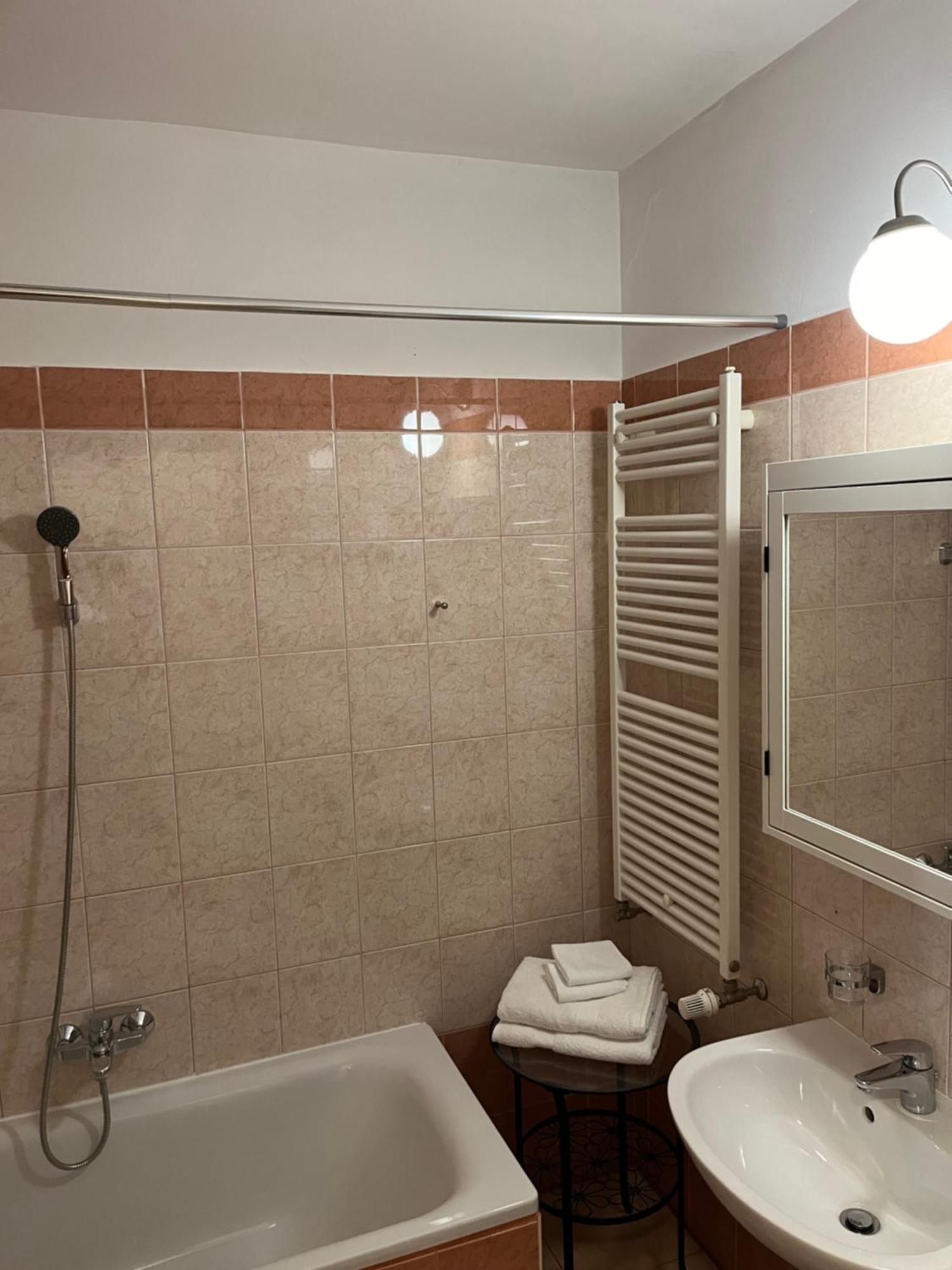 City Center Apartments With Optional Garage Budapest Exterior foto